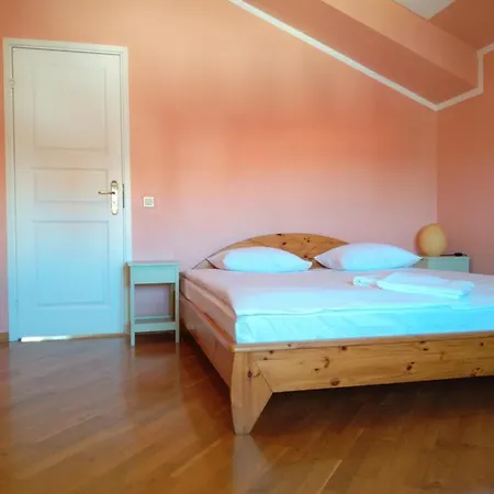 Dictumfactum 2bedroom Apartamento *