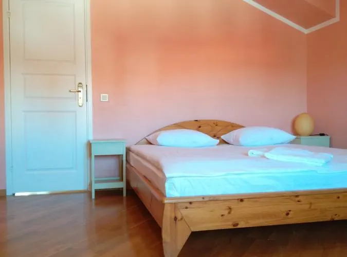 Dictumfactum 2bedroom Apartamento *